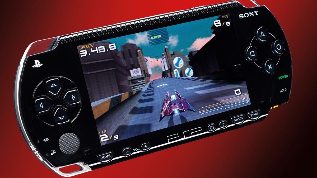 PSP Oyunlarını Artık iPhone'larda Oynamak Mümkün: PSP Emülatörü App Store'a Geldi!