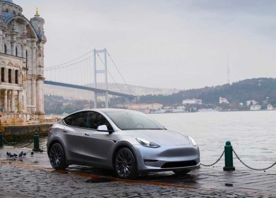 Daha Ucuz Tesla Model Y Türkiye'ye Geldi: Fiyatını Görenler Şaşırıyor!