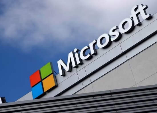 Microsoft, Kendi Sanal Gerçeklik Gözlüğünü Geliştiriyor!