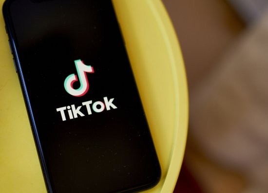 TikTok'un Arkasından Gülen Instagram'a Kara Haber: Universal Music ile Yeni Anlaşma Yapıldı!