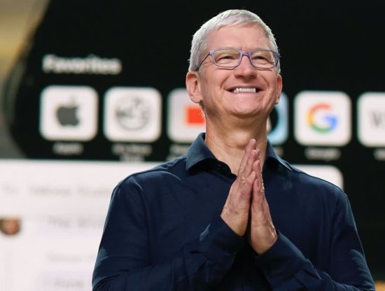 Apple CEO'su Tim Cook, Yapay Zekayla İlgili Önemli Uyarılarda Bulundu
